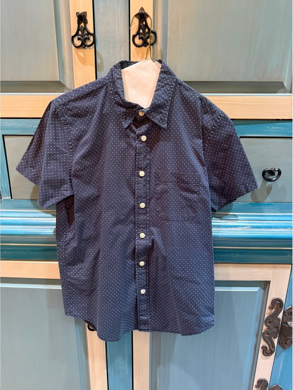 Abercrombie & Fitch Men's Navy Blue Polka Dot Short Sleeve Shirt XS